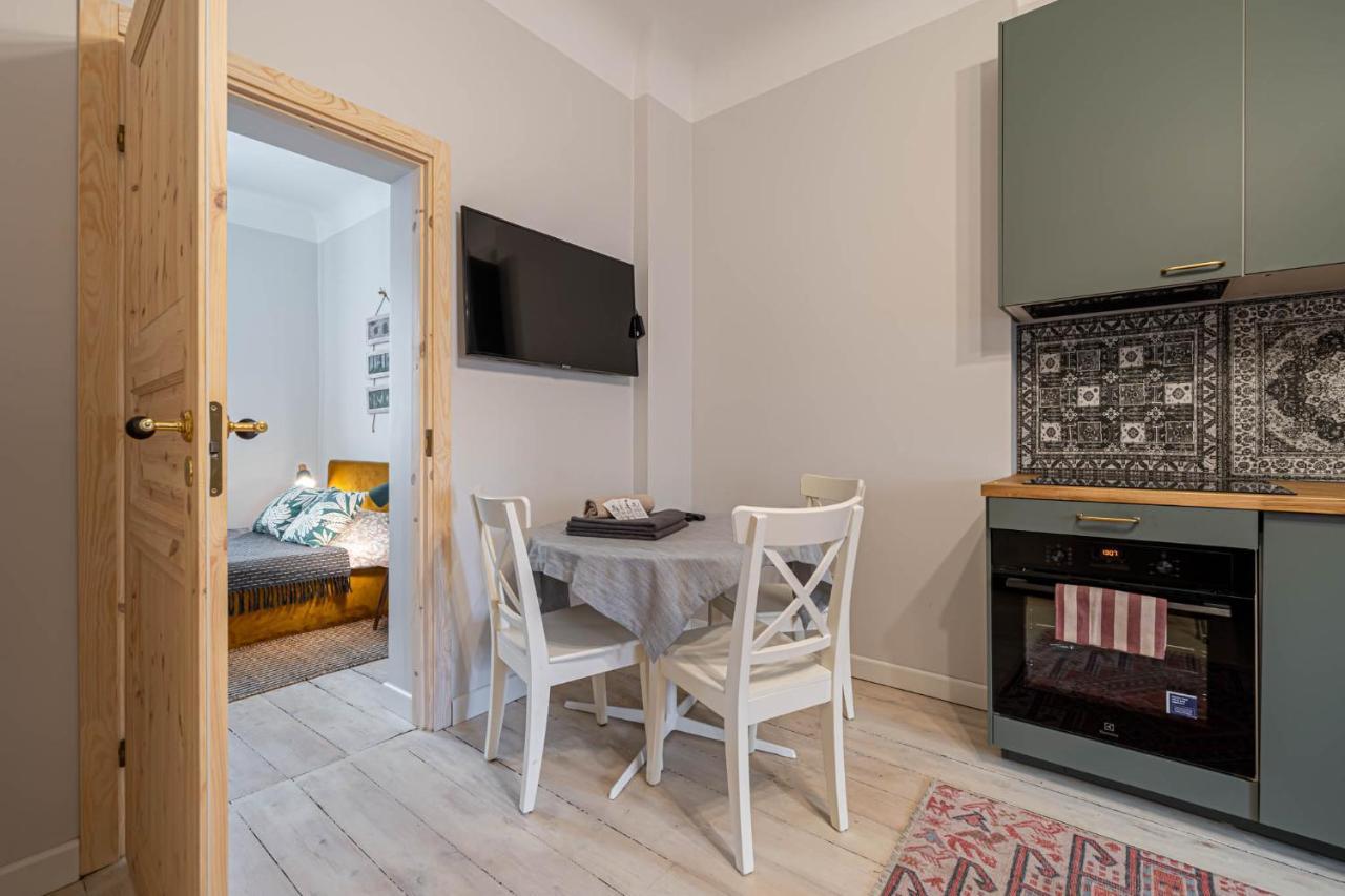 White Lux Next To The Old Town With Free Parking And High Speed Internet *