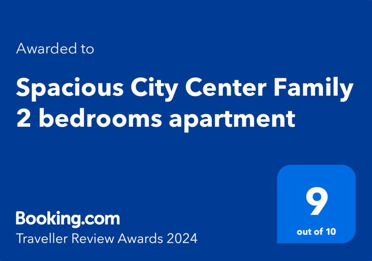 Spacious Center Family 2 Bedrooms Korter Riga