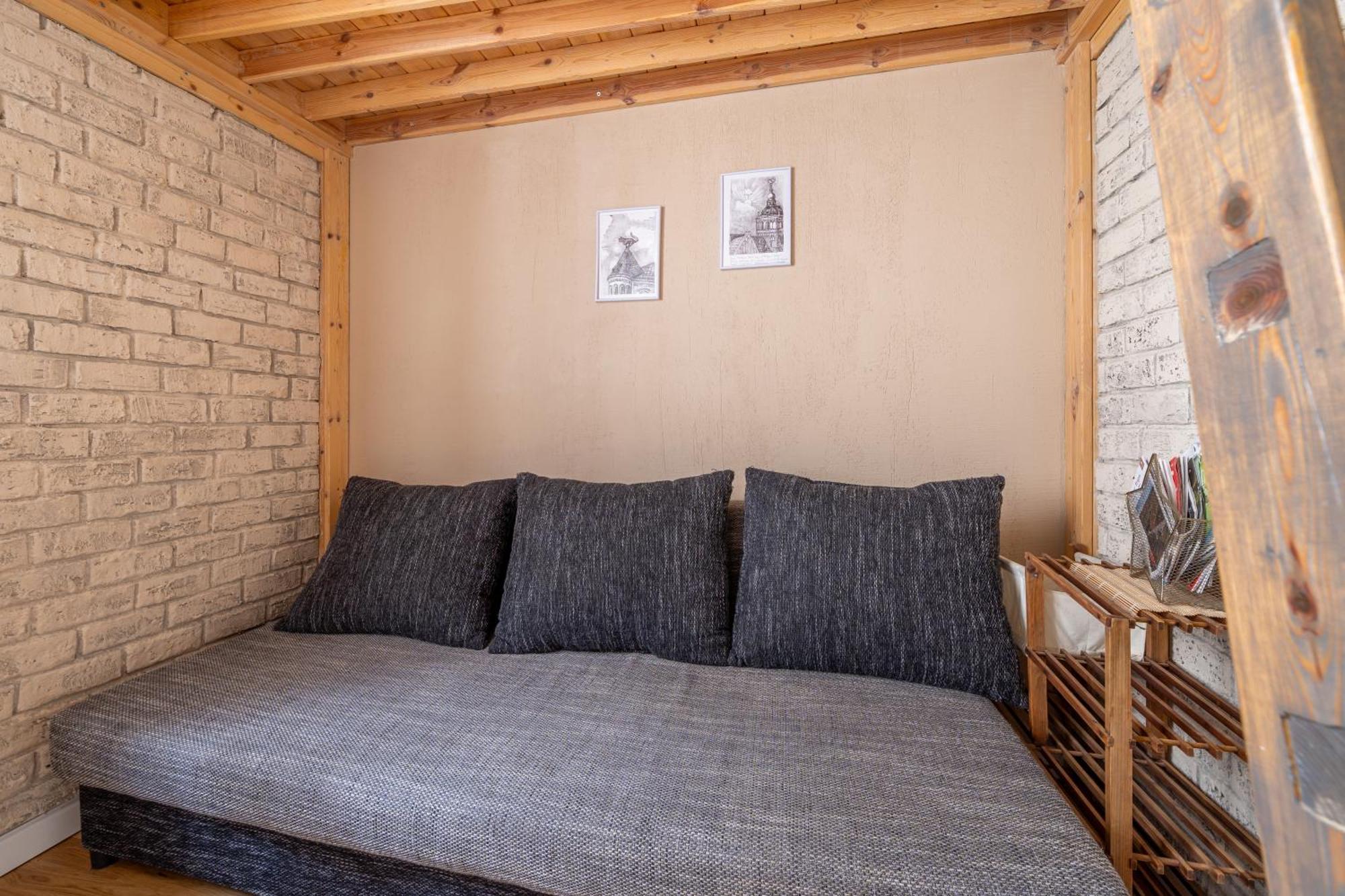 Charming In Old Town Apartment
