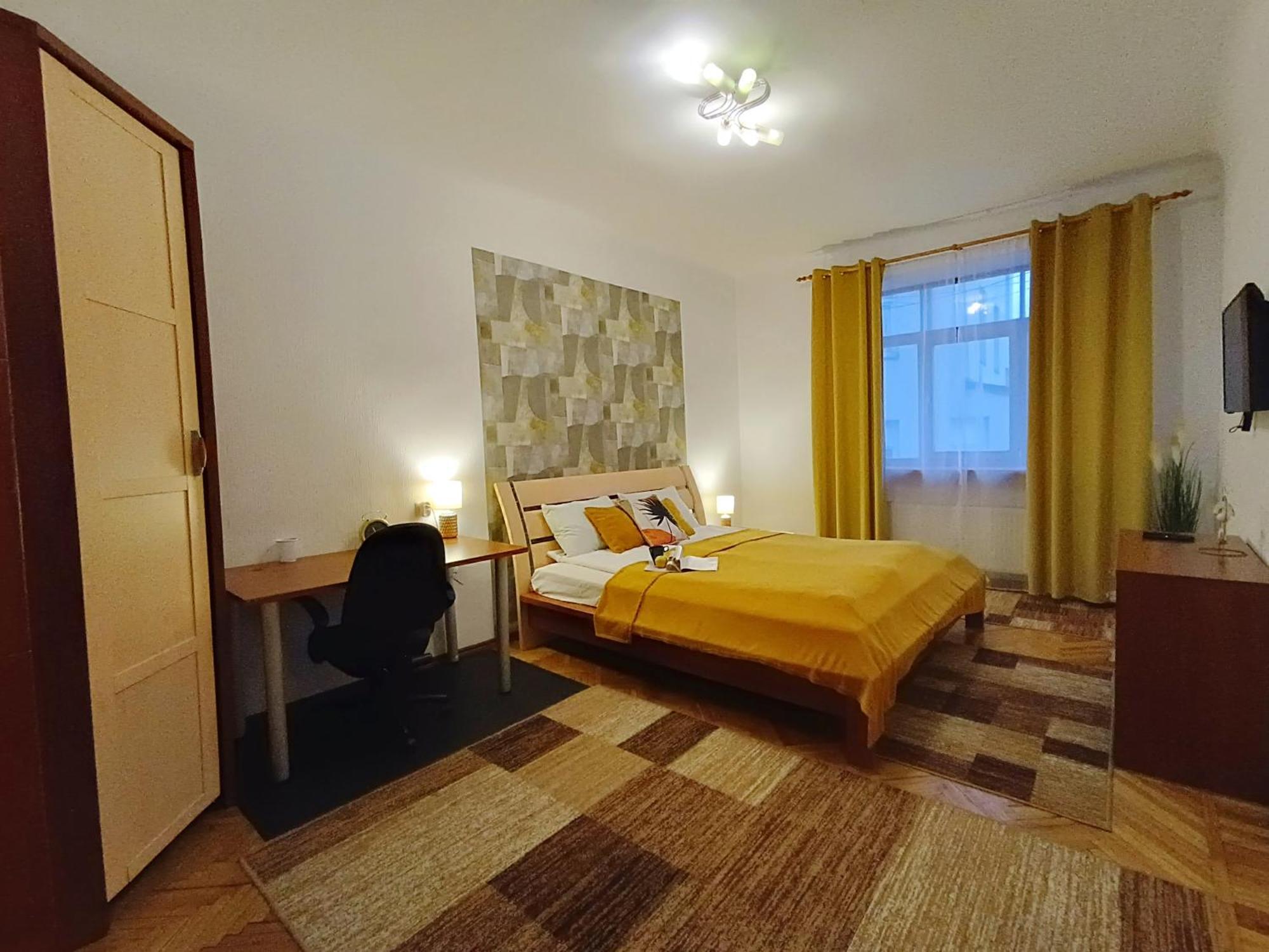 Apartment Ideally Located Center 2 Bedrooms Spacious Riga
