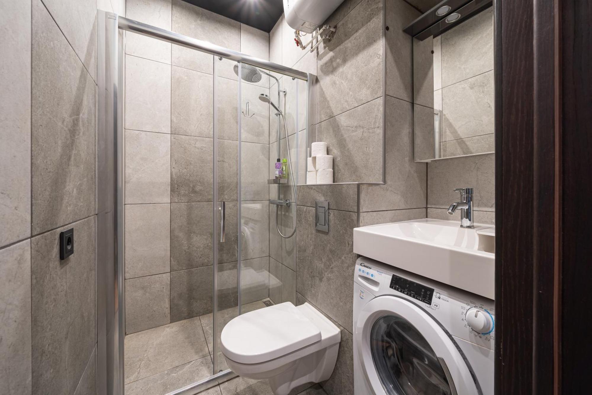 Apartment Lienes Iela Gem 1br With Fireplace In Historic Unesco Center *