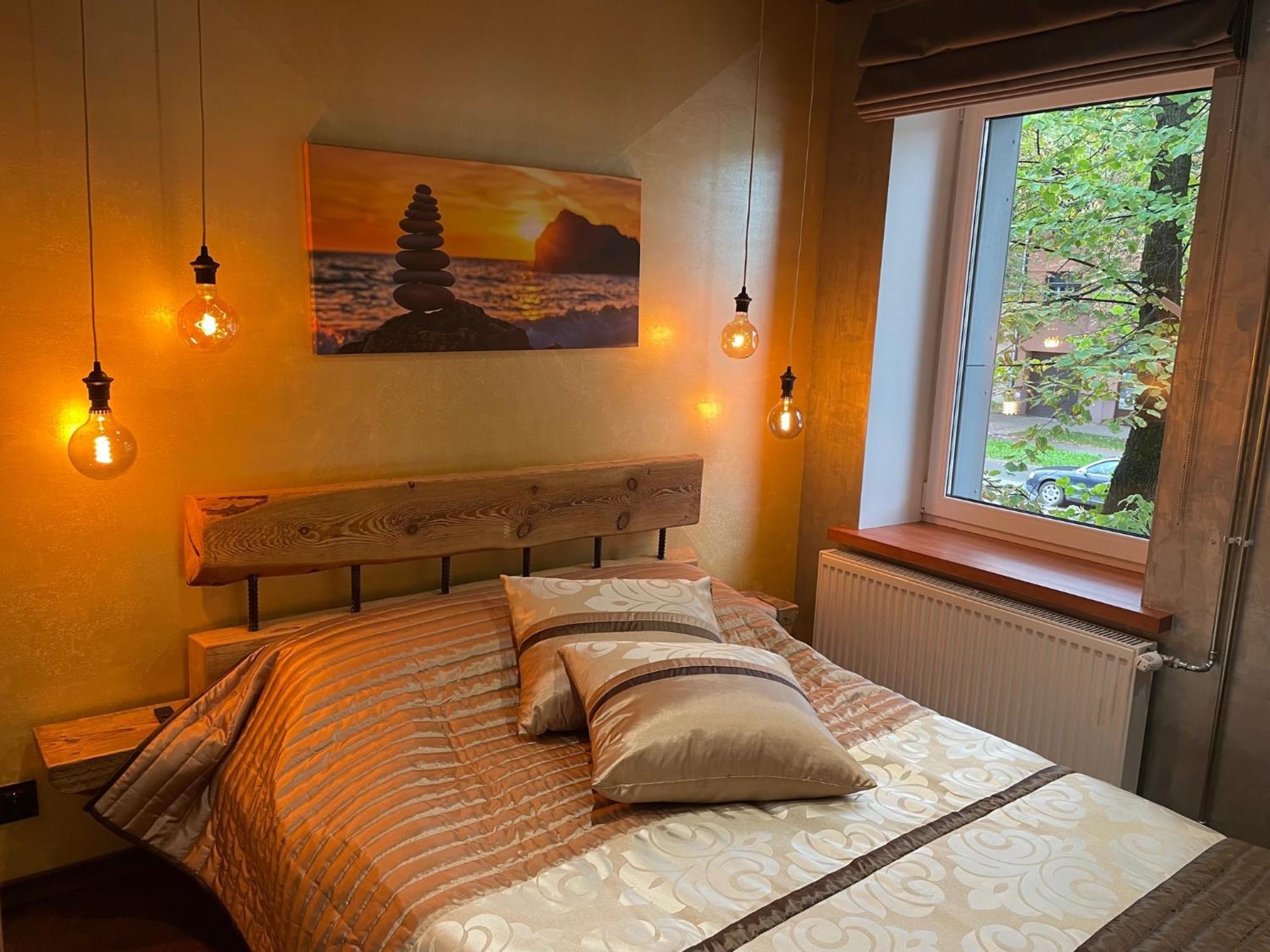 Brivibas - Stones, Free Privat Parking, Free Wifi, Self Check-in Căn hộ *