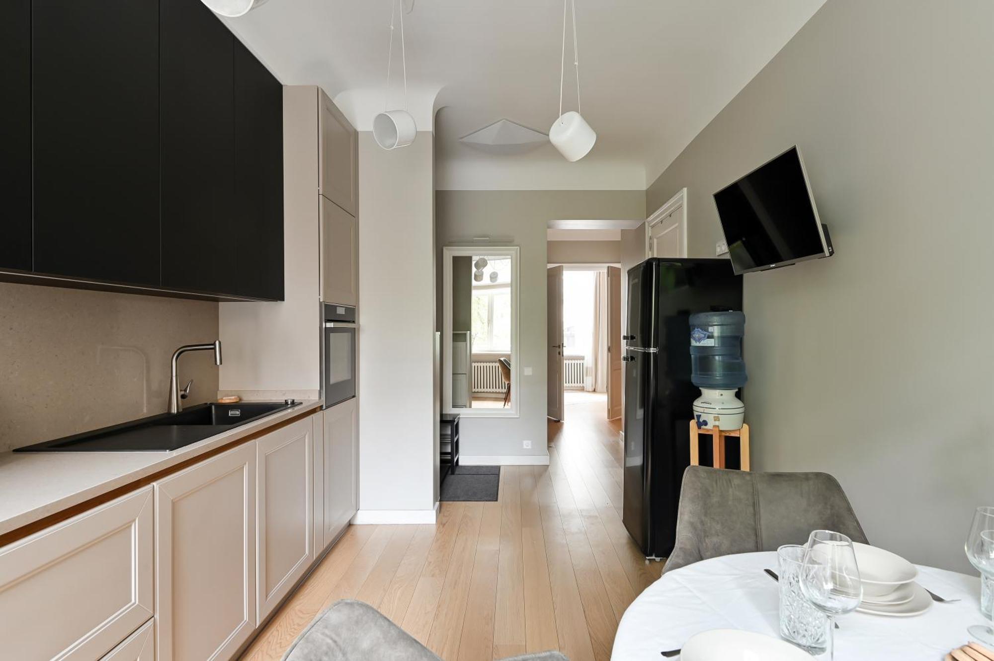 Apartment Modern 2-bdrm Centre