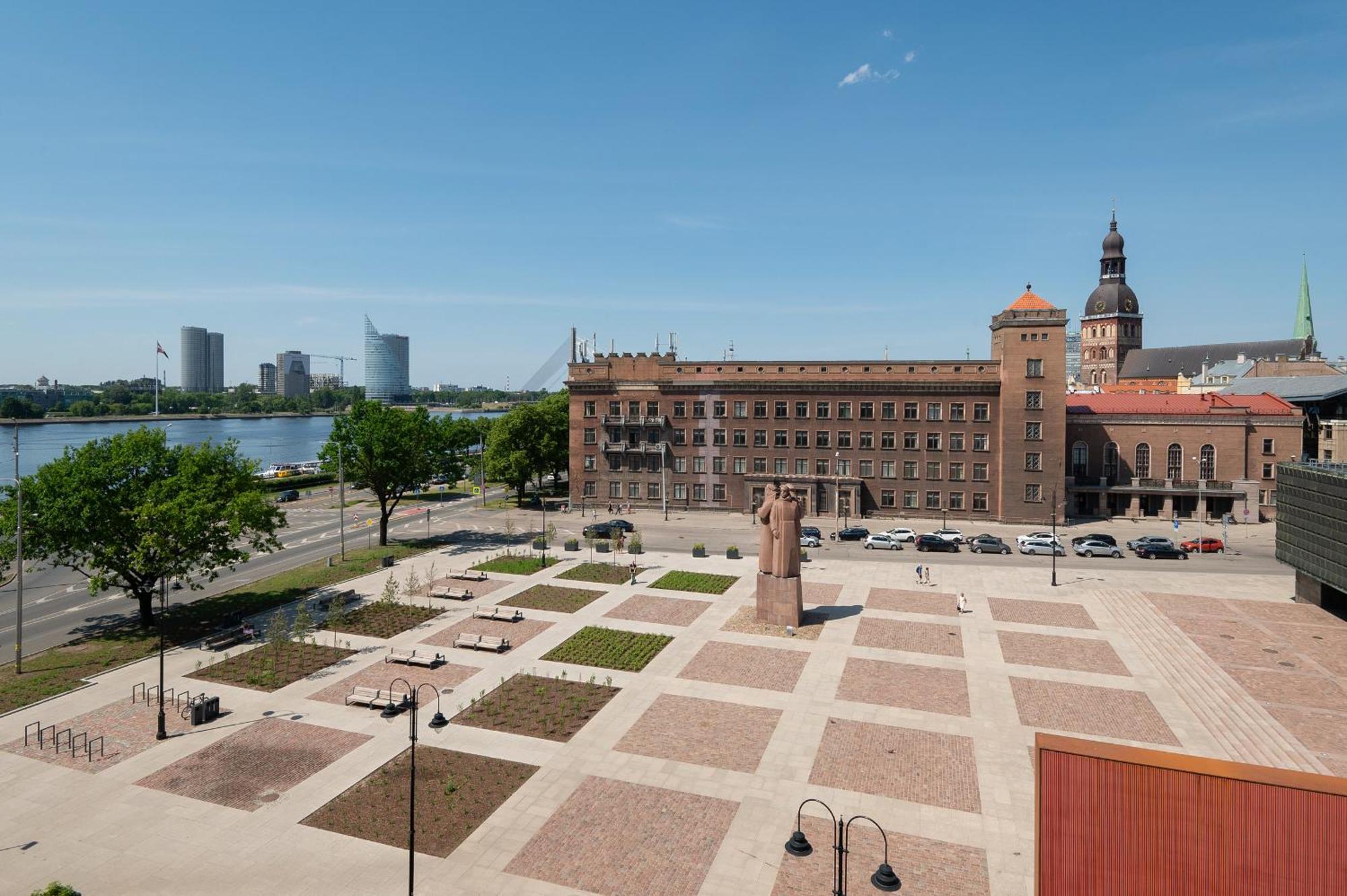 Old Town Riverside