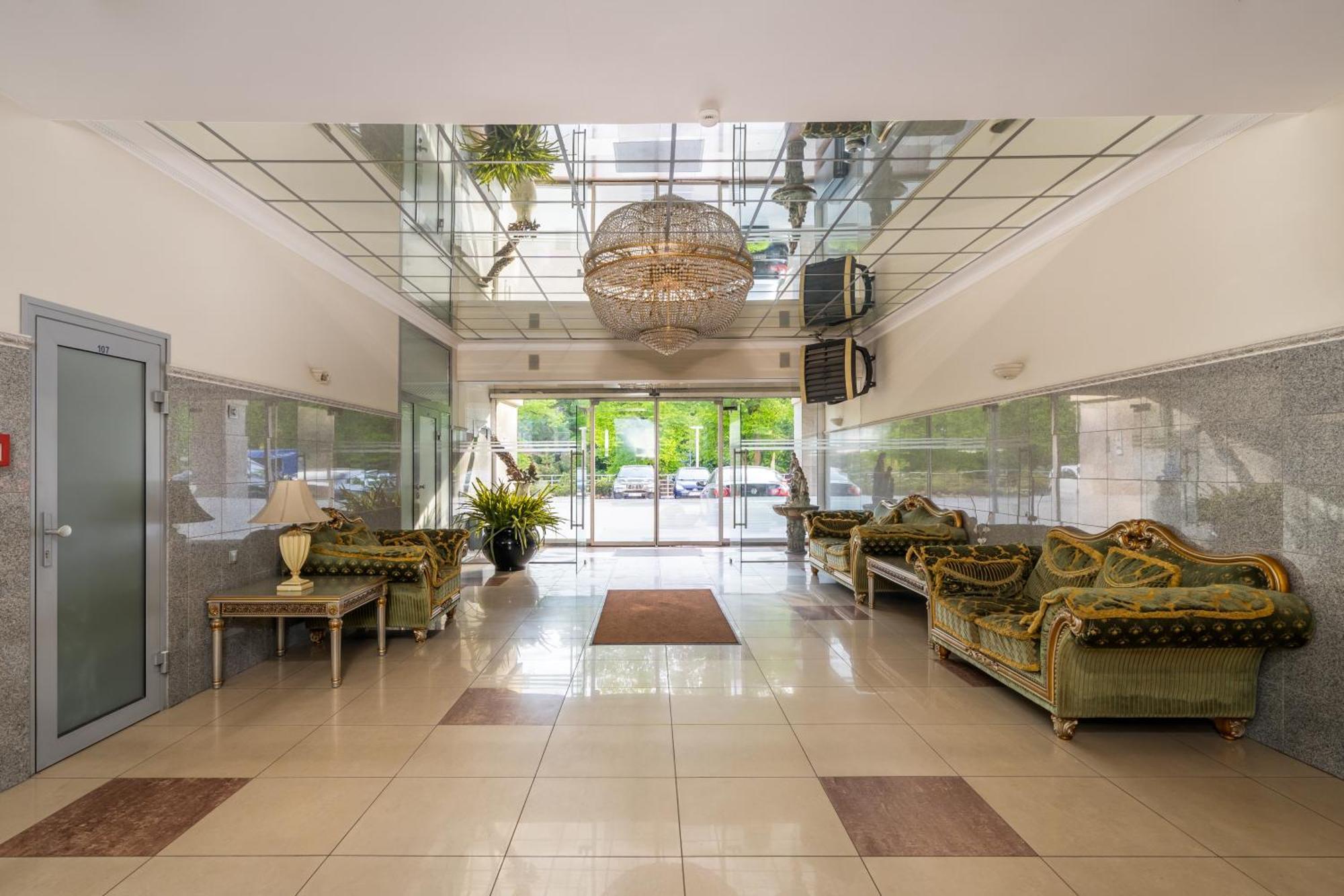 #1 Luxury Jacuzzi Penthouse In Quiet Centre *