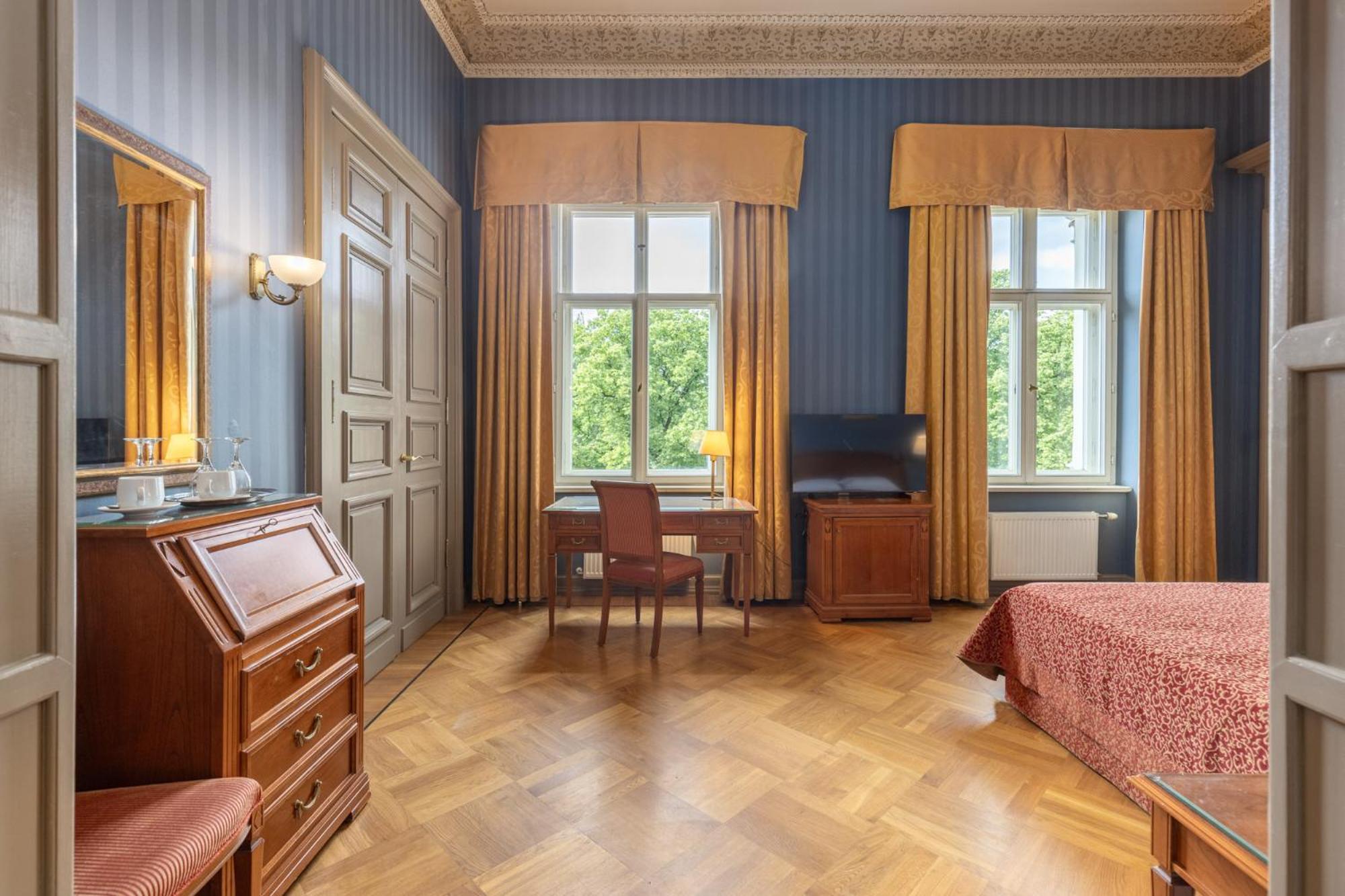 The Benjamin House 4*