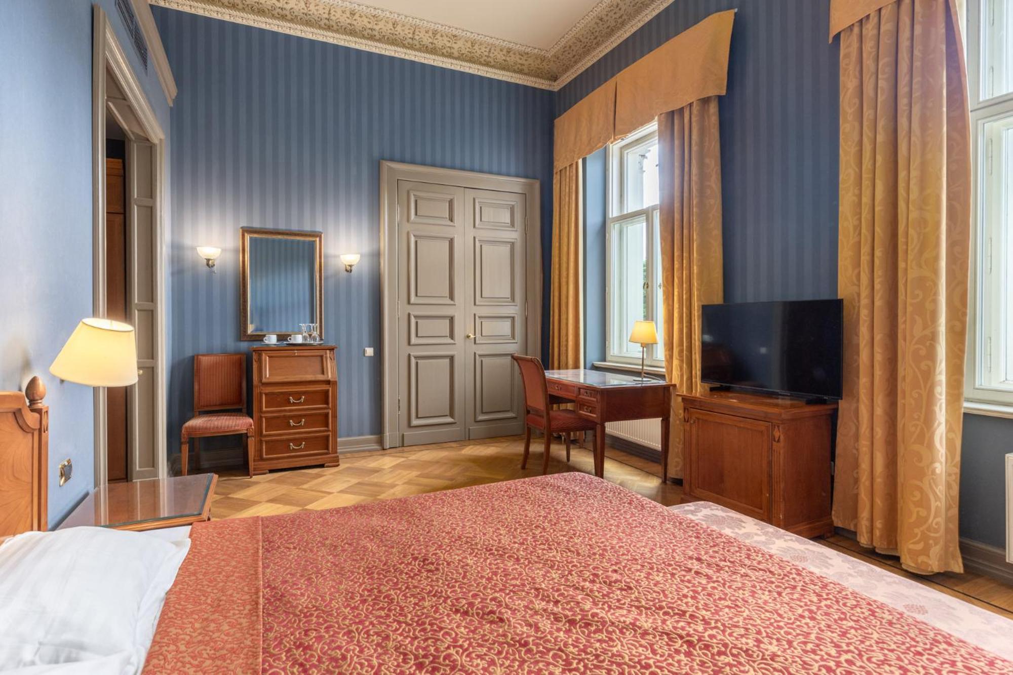 The Benjamin House 4*