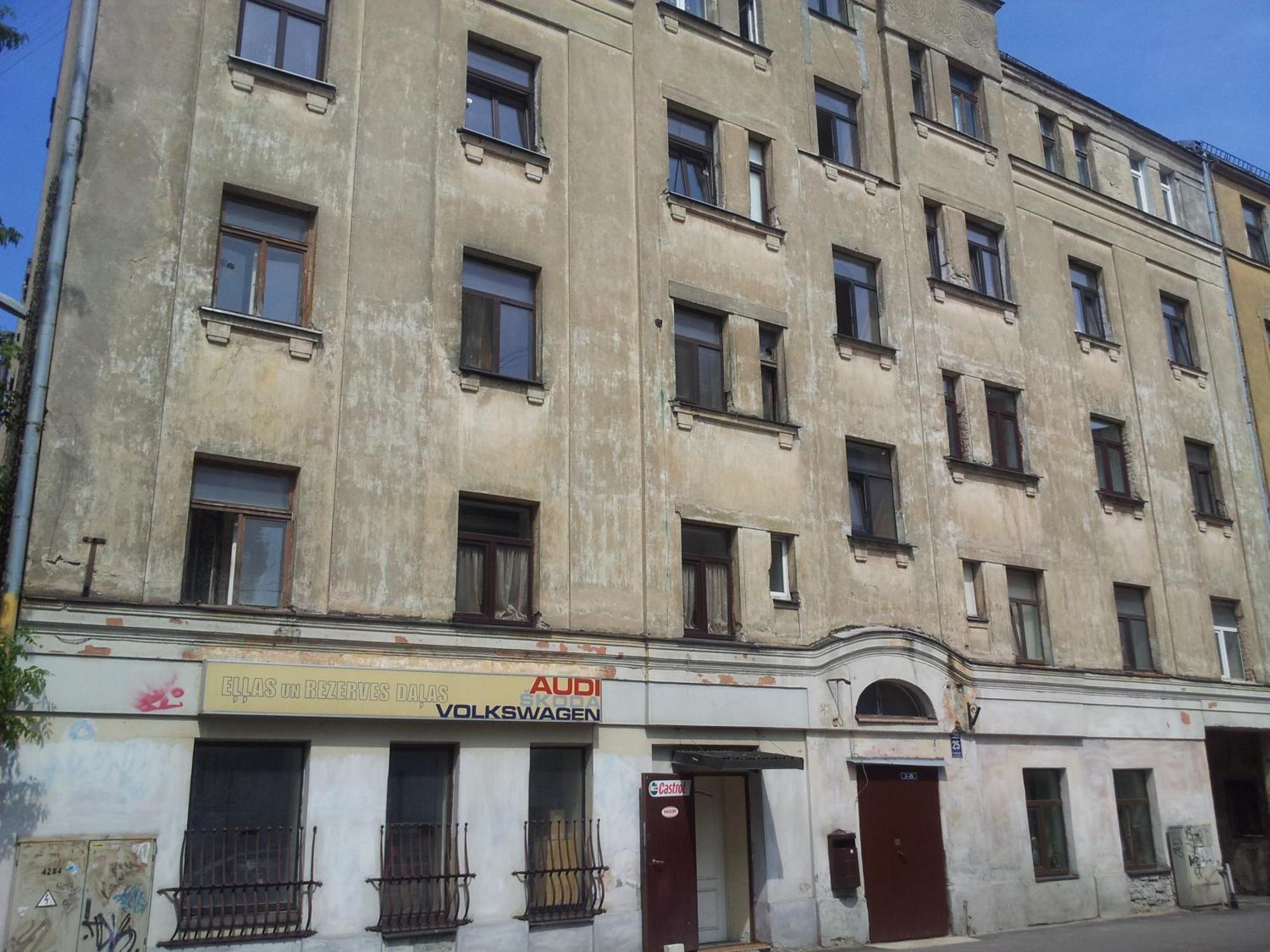 Modern With Free Parking Riga