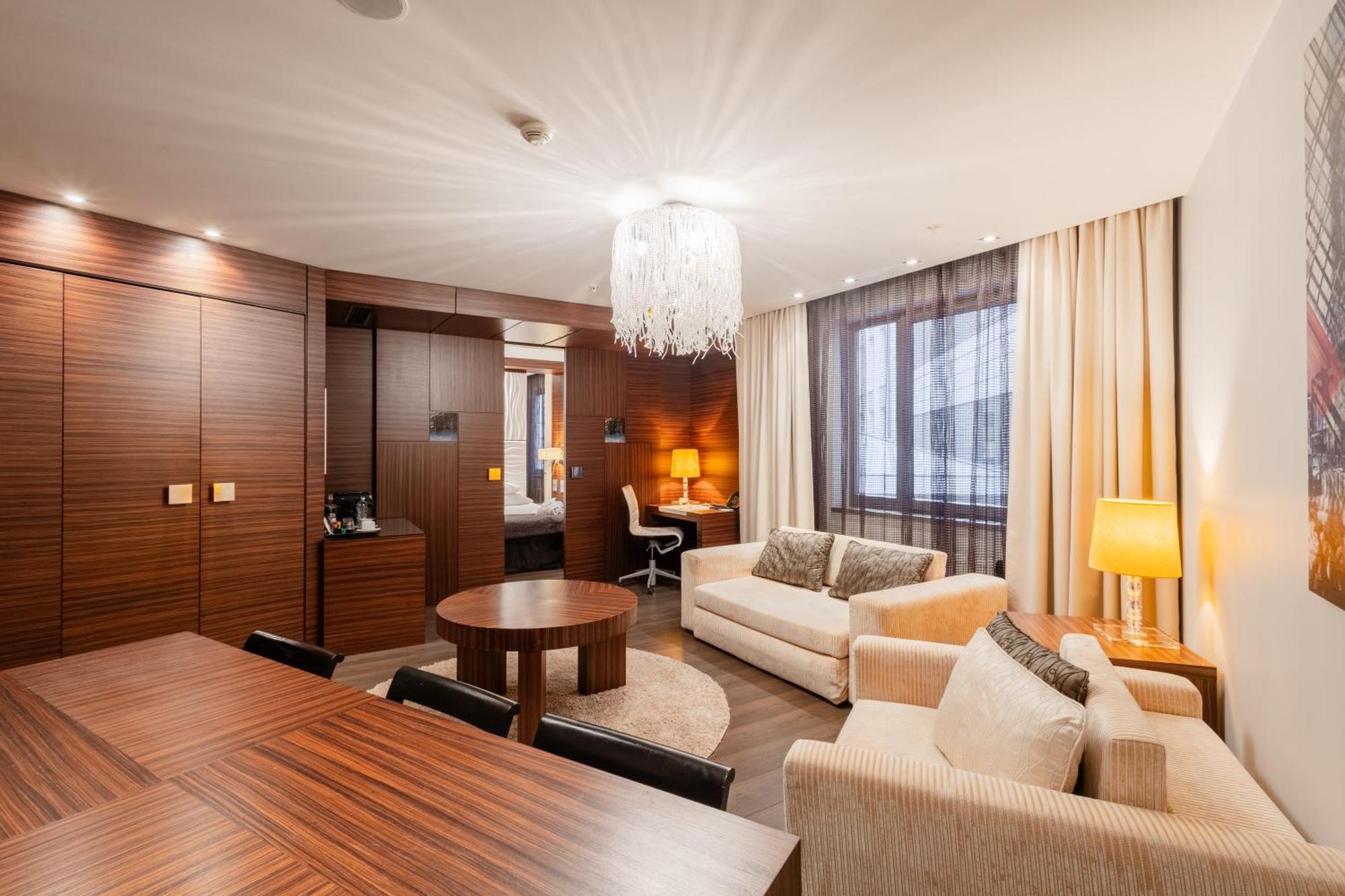 Tallink Hotel 4*