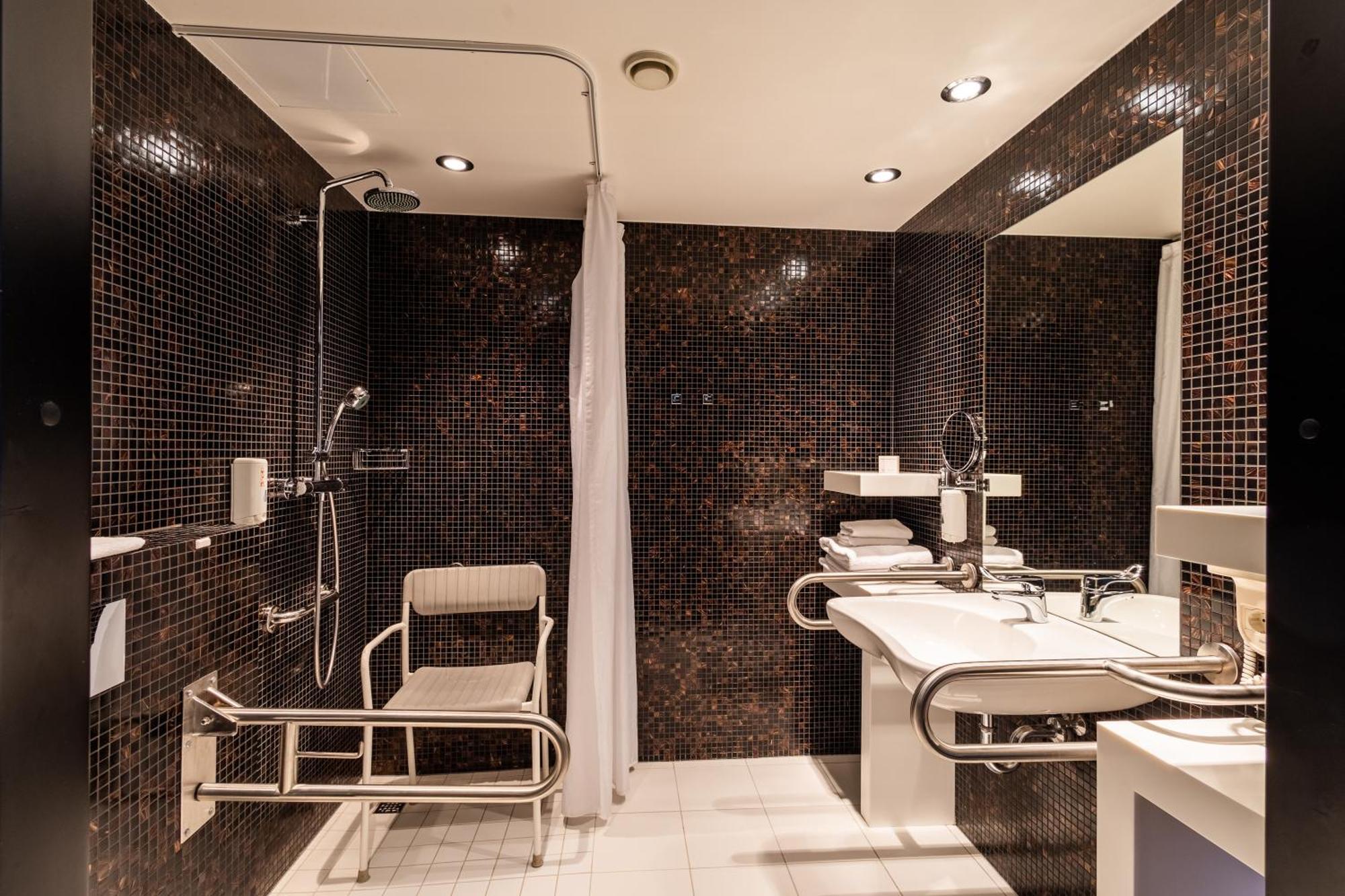 Hotel Tallink 4*