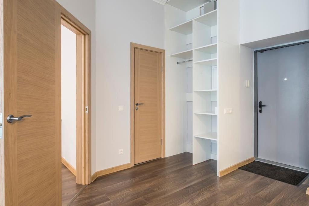 Superb Brand New Centra, Riga, Latvia Appartement