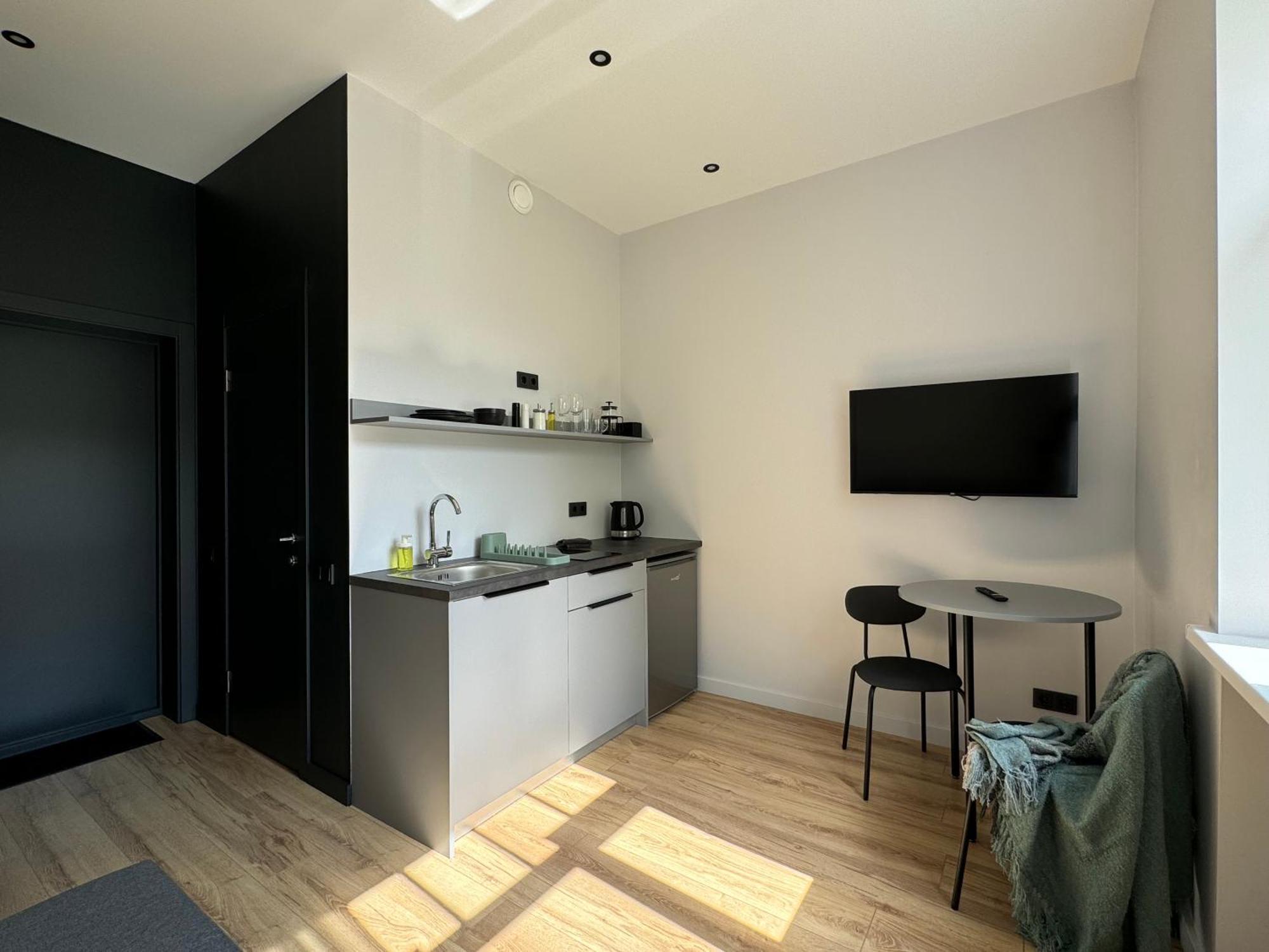 Modern In Center Apartment Riga