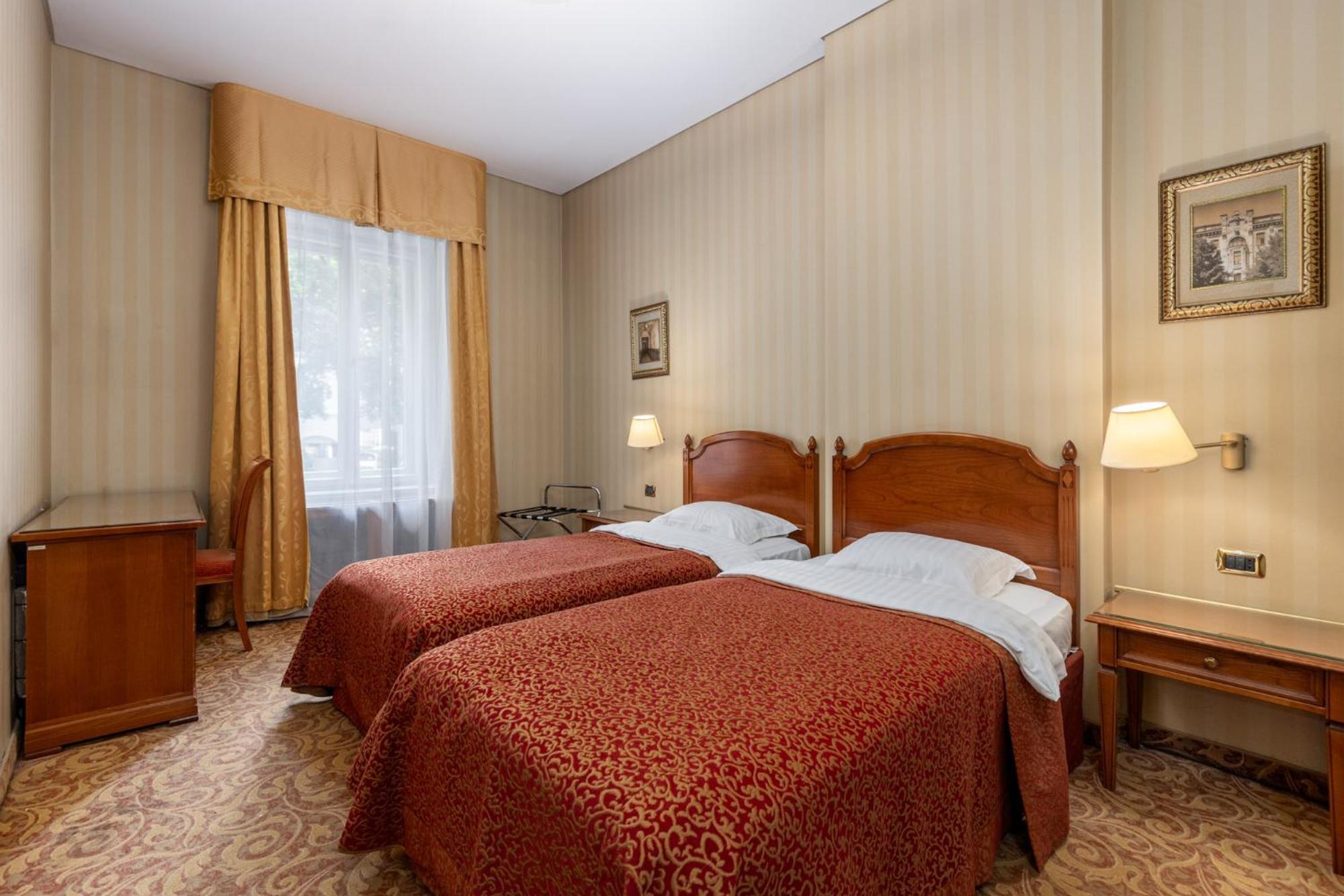 The Benjamin House 4* Riika