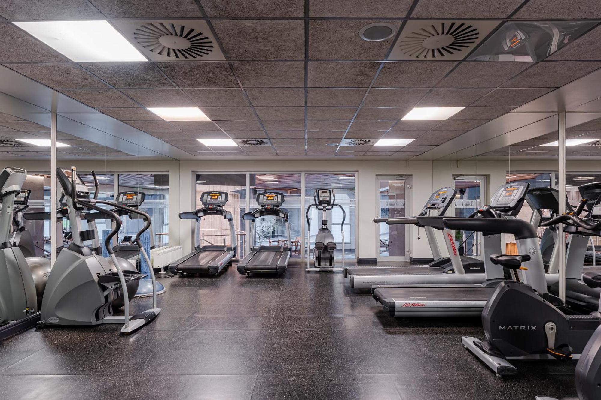 Hotel Radisson Blu & Spa, Daugava 4*