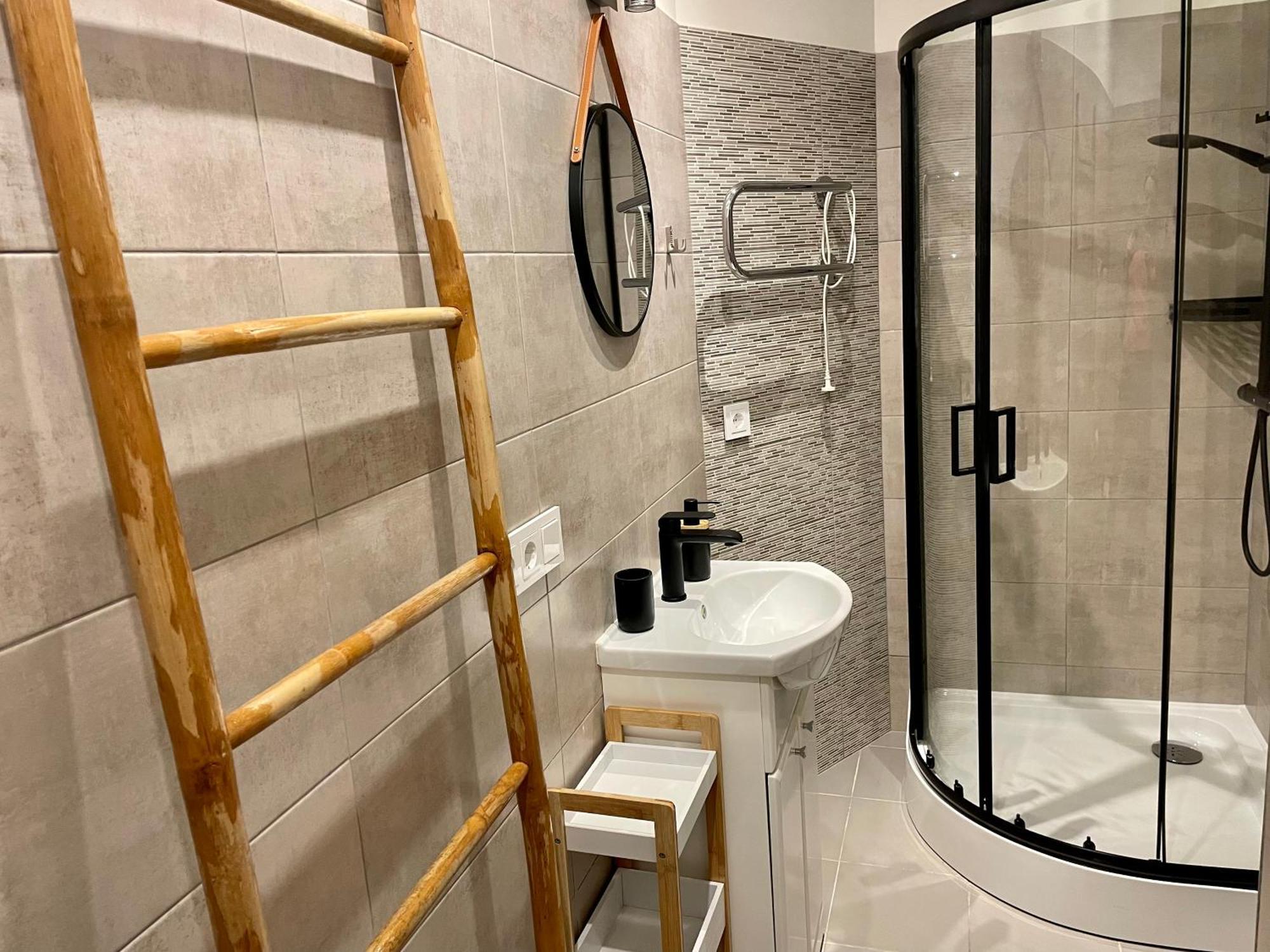 Elizabete 3 * Riga