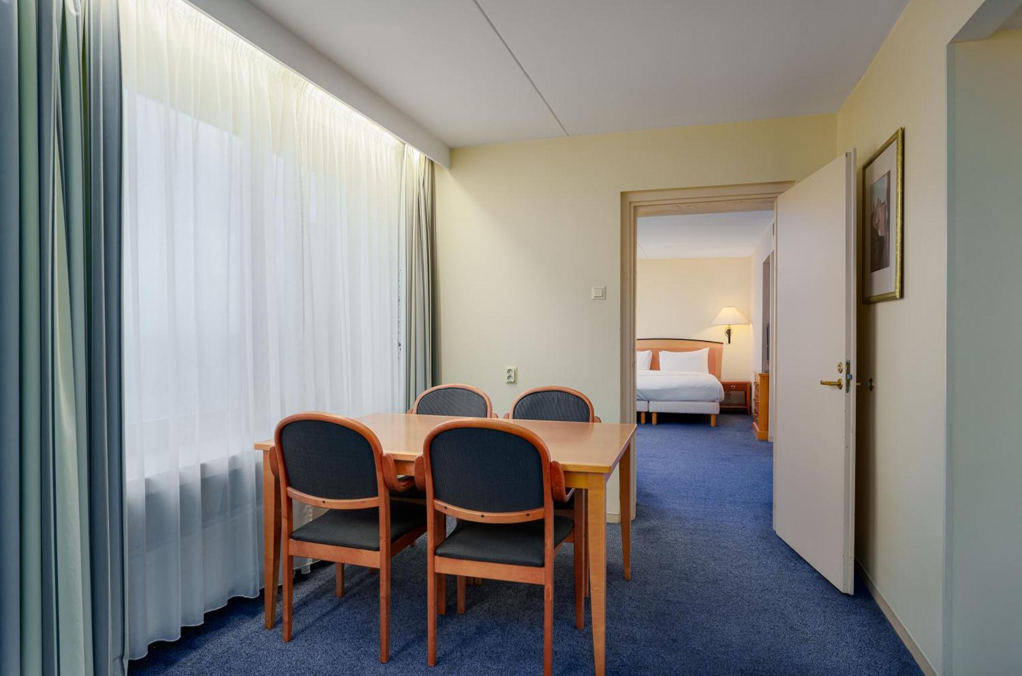 Hotel Radisson Blu & Spa, Daugava 4*