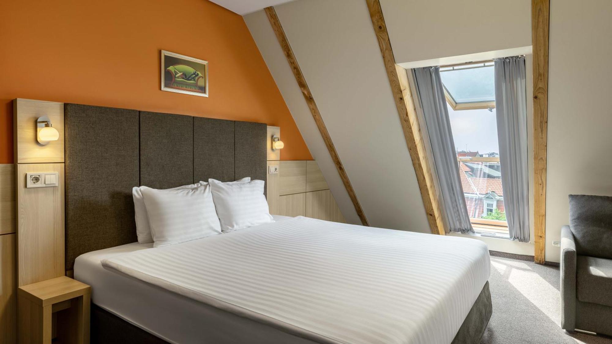 Wellton & 4* Riga