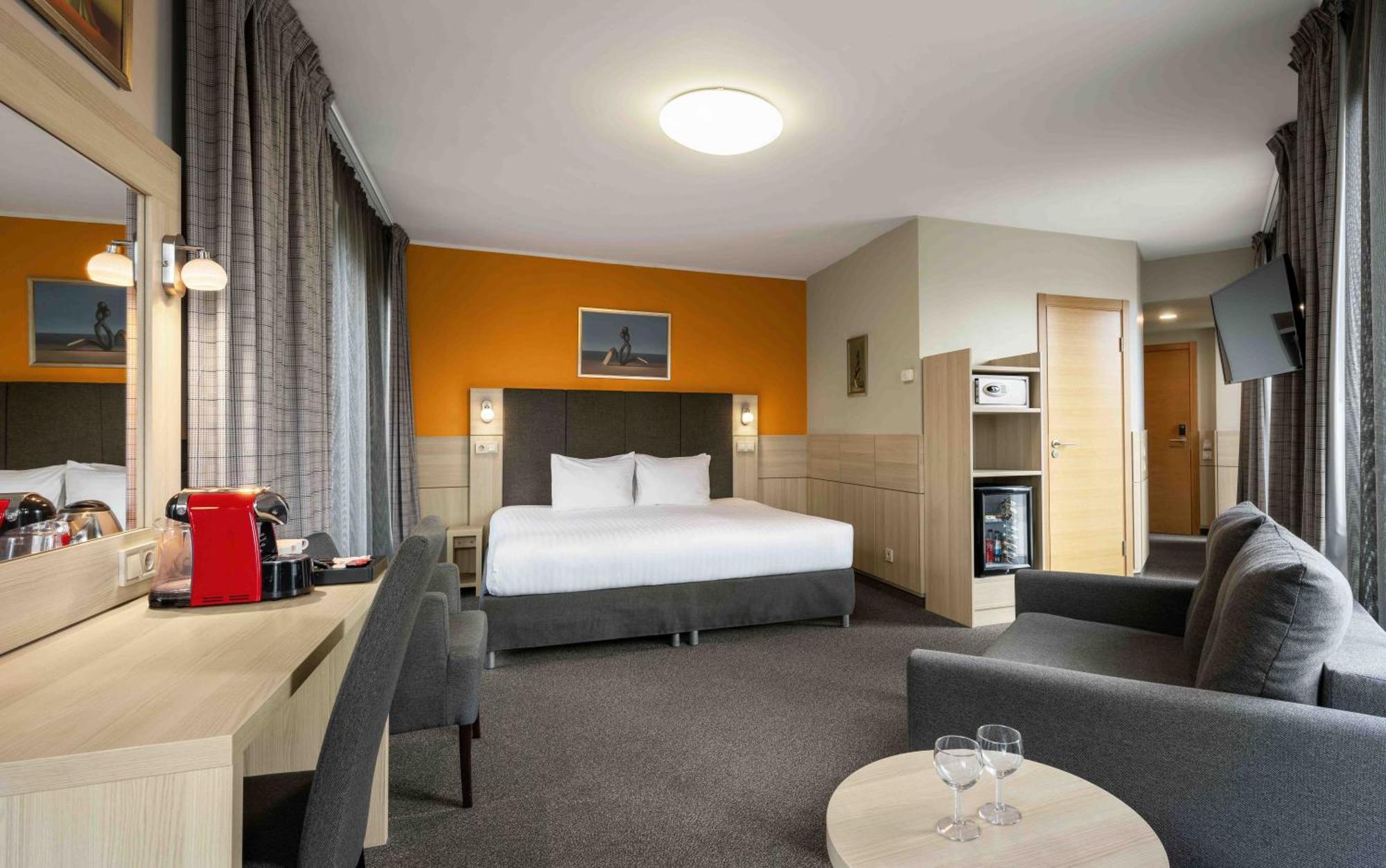 Hotell Wellton & 4*