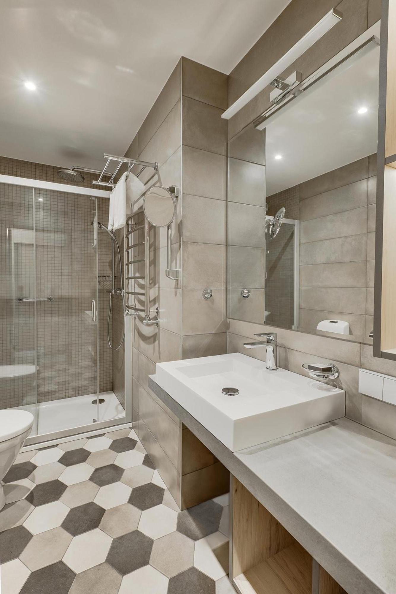 Eurostars Metropole 4*