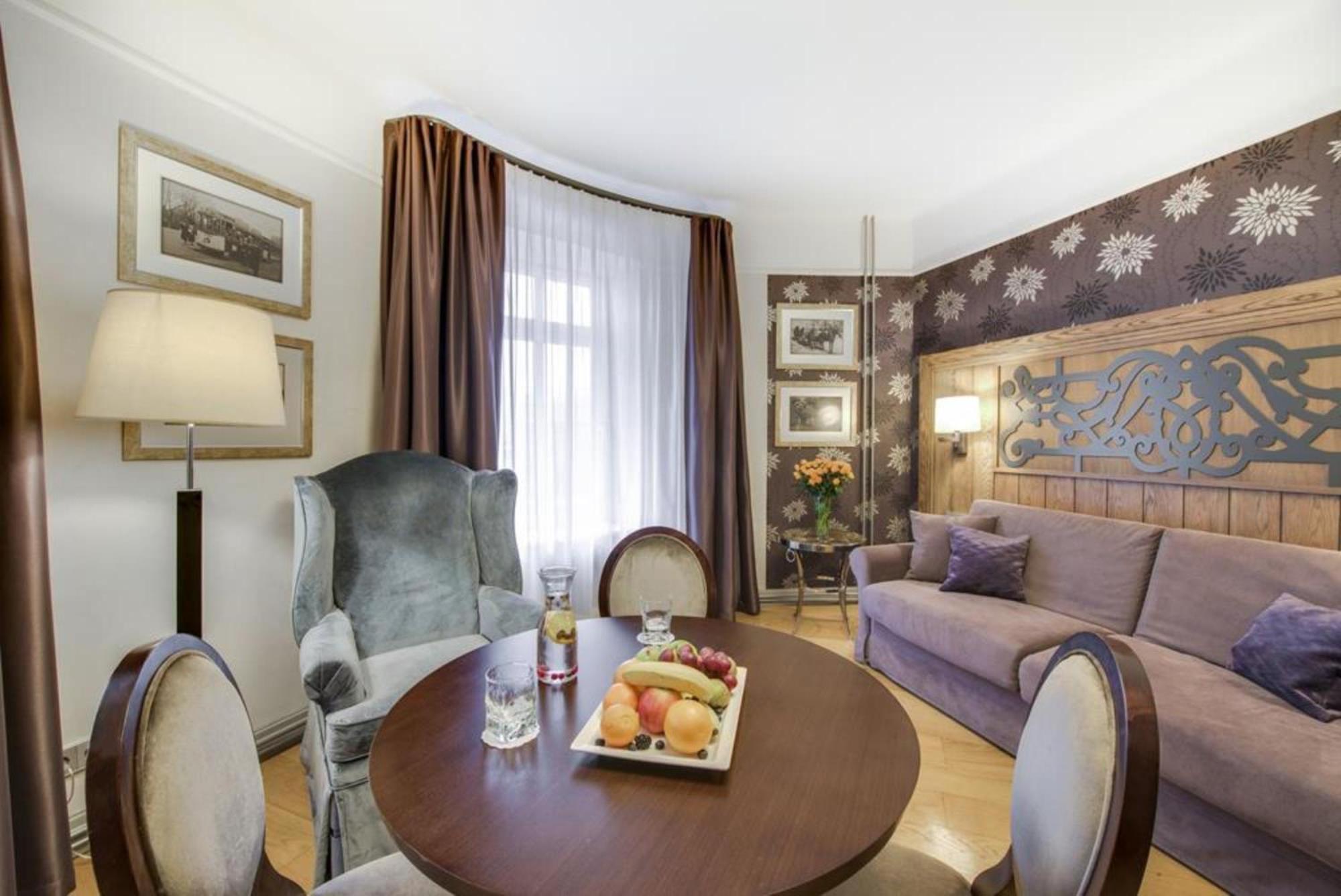 Viešbutis Eurostars Metropole 4*