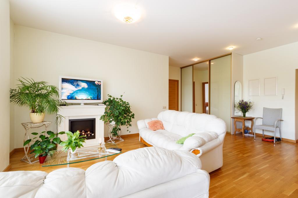 Studia 69 Apartment