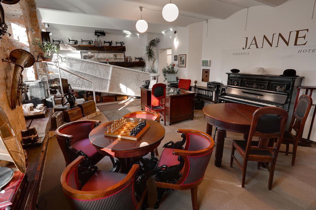 Janne Hotel Hotel