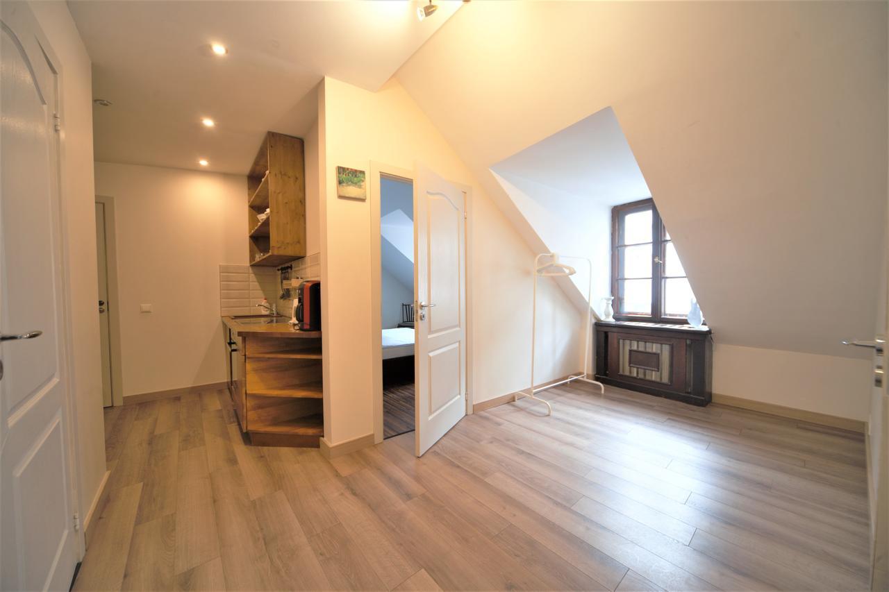Butas Old Town Apartments & *