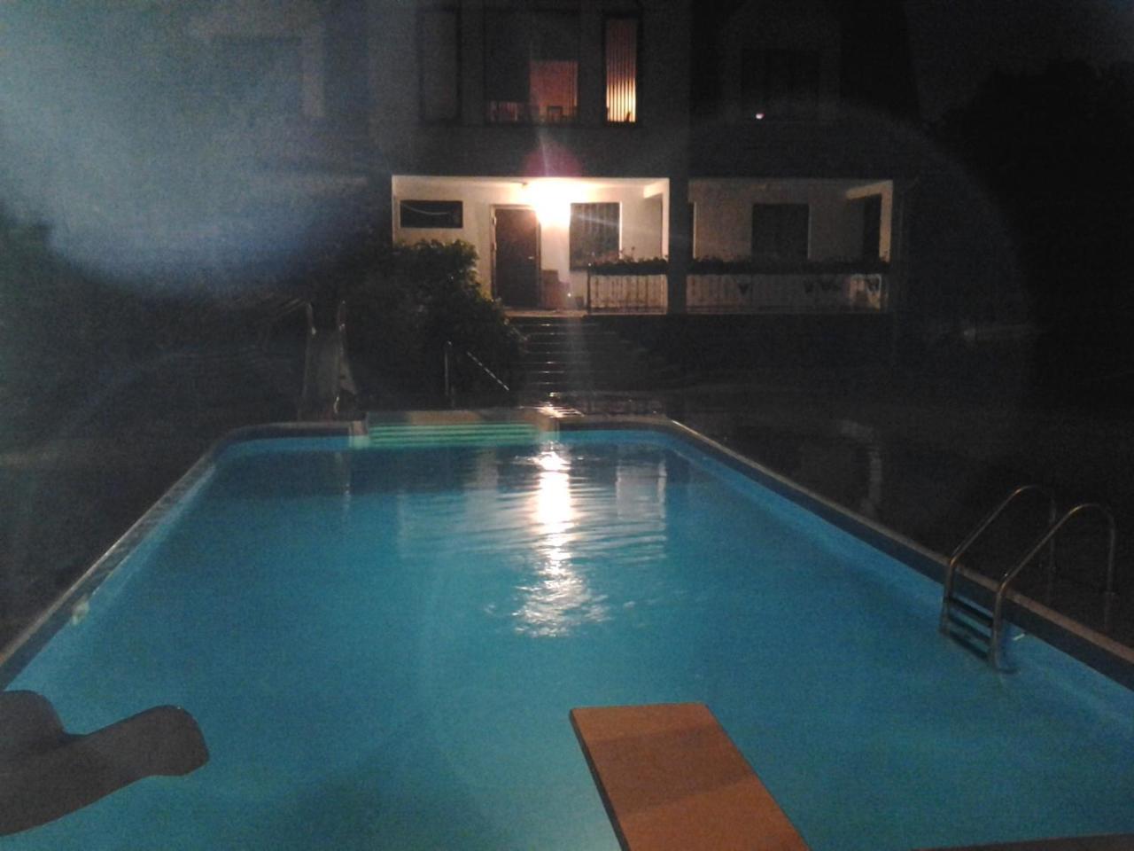 Dolphin Guest house Riga