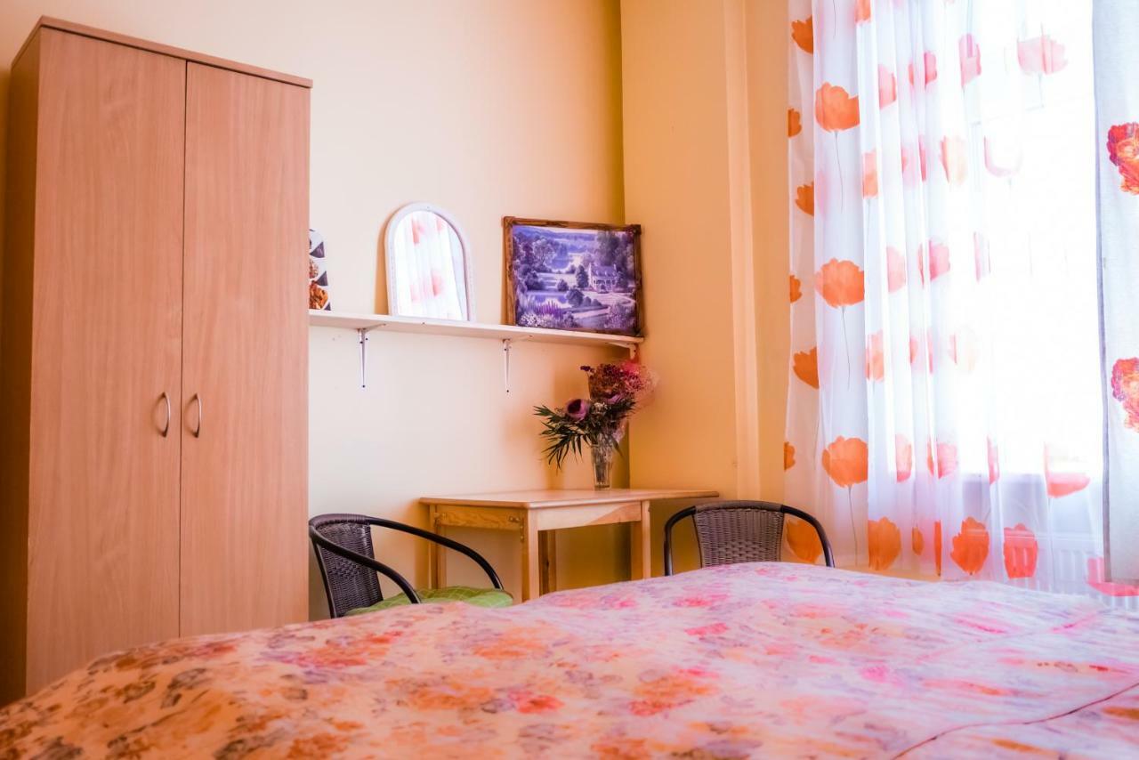 Tiger Hostel *