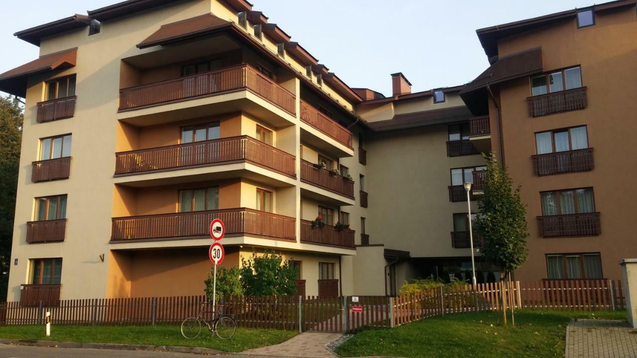 сozy In Great Location *