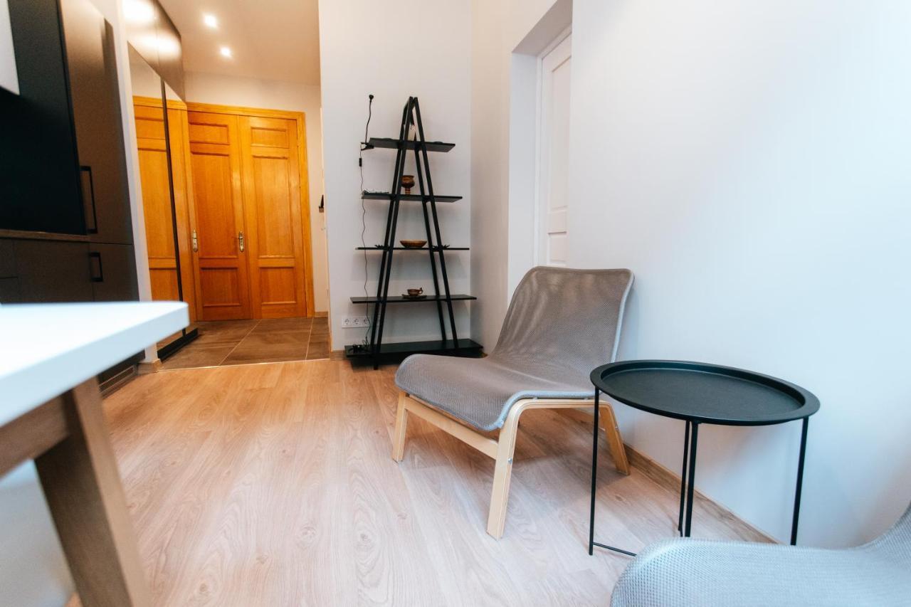 Comfort At Hanzas Residence, Near Cafes, Bars, Museums & Esplanade Appartement Riga