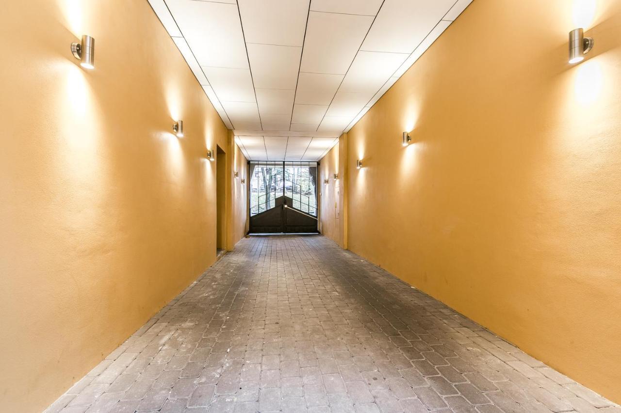 Korter Cozy Flat. Art Nouveau Building, Near The Center *